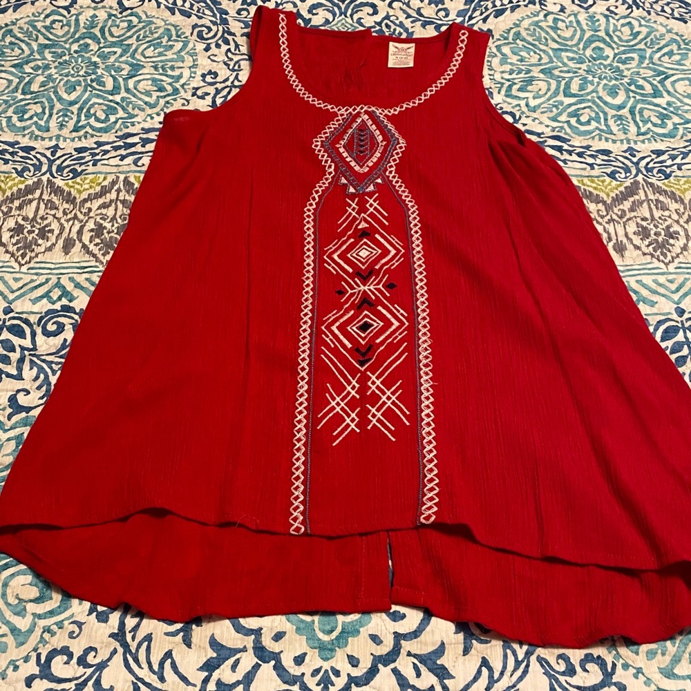 Faded Glory Red Top with White Embroidery